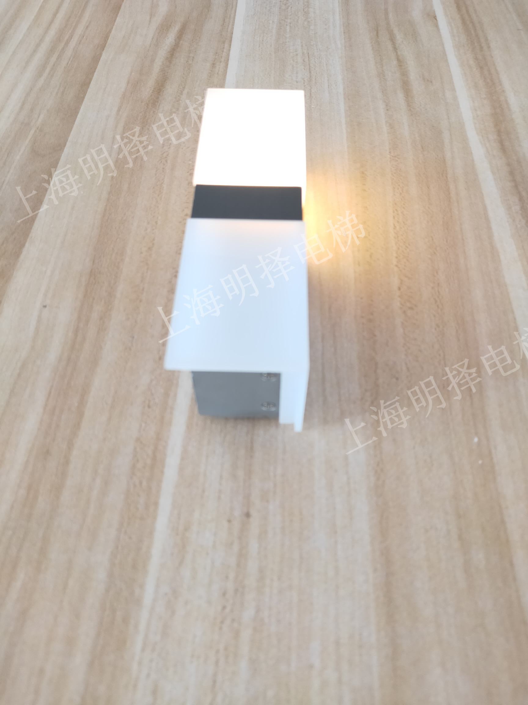 电梯到站灯|转角指示灯|双侧发光 L型 MZD-241